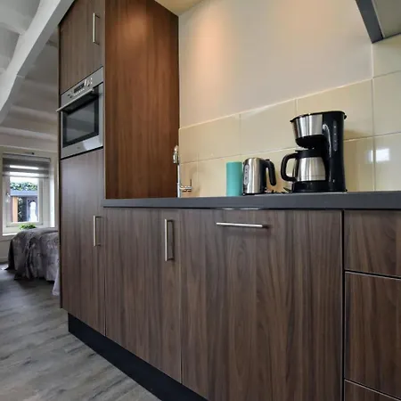 Modern In With Terrace Apartamento